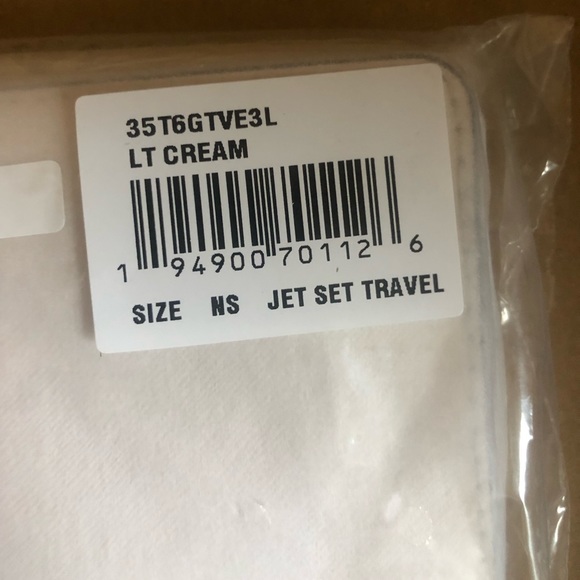 NWT MICHAEL KORS Jet Set Travel Lrg Saffiano Leather Quarter-Zip Wallet - Picture 11 of 13